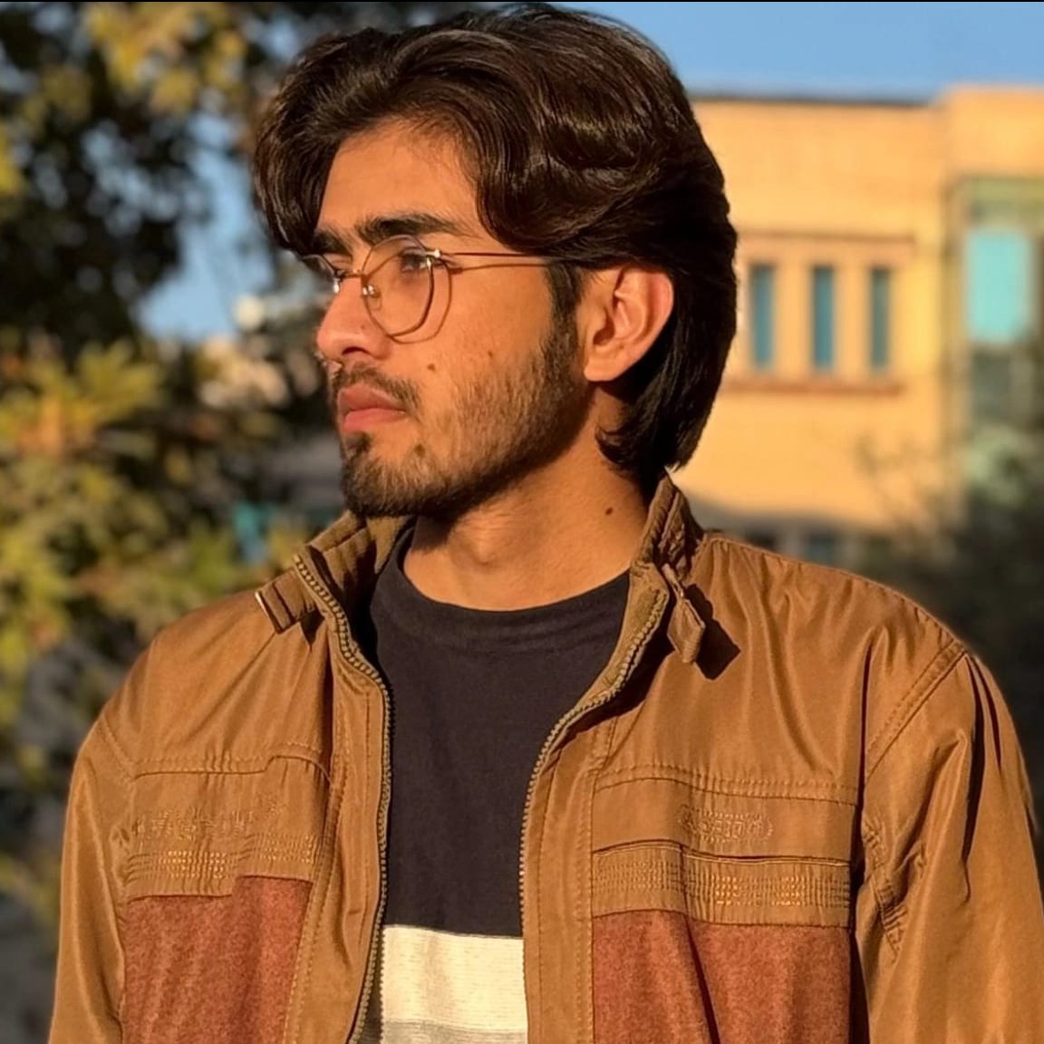 Rao Owais – Website Technical Operator and Media Head at Faryaad Clothing